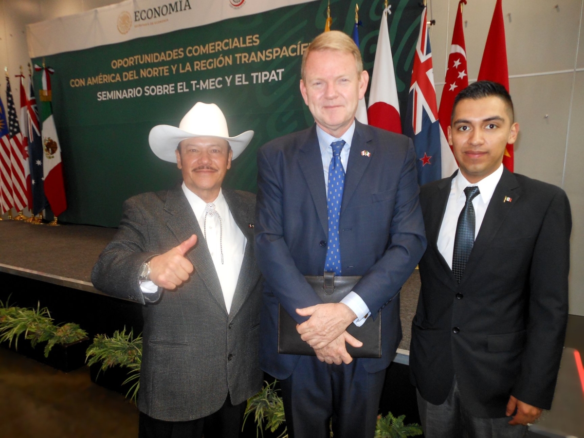 Getulio Ibarra Leyva, Graeme Clark y Brandon Ibarra